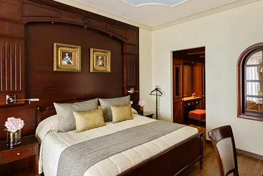 Thalia Suite